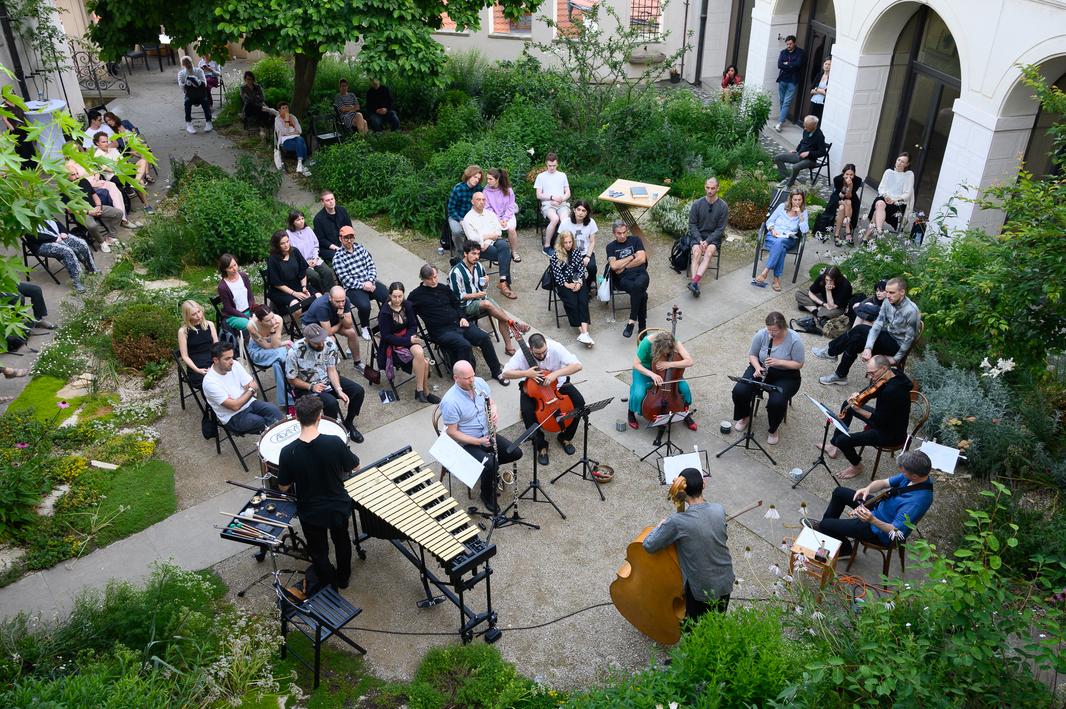 asamisimasa a Prague Quiet Music Collective na Prague Quiet Music Festivalu 2024